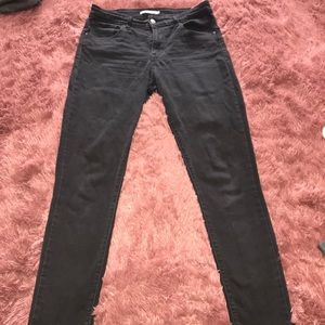 Levi skinny jeans